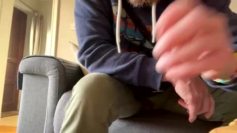 Snapshot of averagebar chatting on November 2025 03:03:02 PM averagebar online show from November 2025 03:03:02 PM