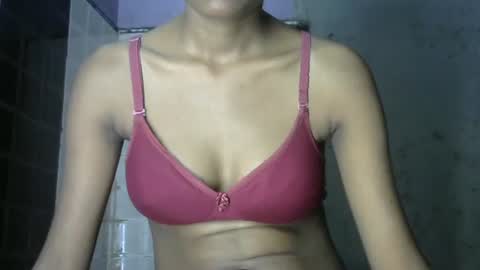 Snapshot of avery_lust01 chatting on June 2026 06:51:02 AM avery_lust01 online show from June 2026 06:51:02 AM