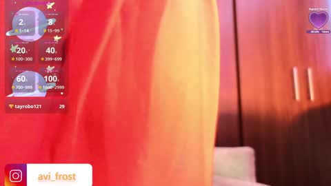 Snapshot of avi_frost chatting on February 2025 06:35:01 AM Saraaaa independent model 3 online show from February 2025 06:35:01 AM