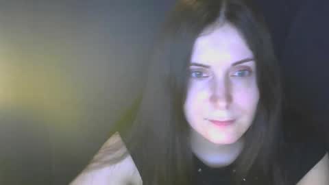 avialenne online show from March 2026 05:56:01 PM