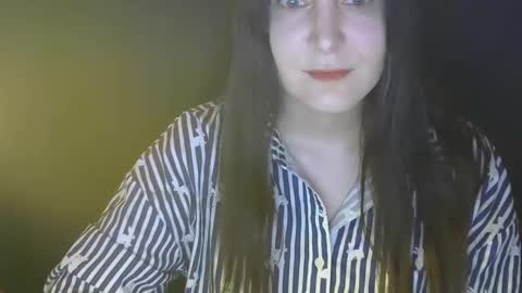 avialenne online show from March 2026 05:56:01 PM