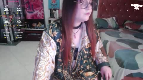 Abril online show from October 2025 02:41:02 AM