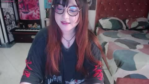 Abril online show from October 2025 01:58:02 AM