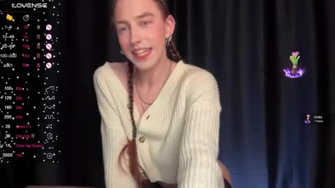 Snapshot of avril_pearly_ chatting on January 2025 07:49:01 PM avril_pearly_ online show from January 2025 07:49:01 PM