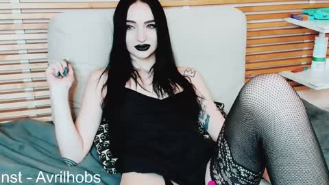 Snapshot of avrilhobs chatting on February 2025 11:32:02 AM Avril online show from February 2025 11:32:02 AM