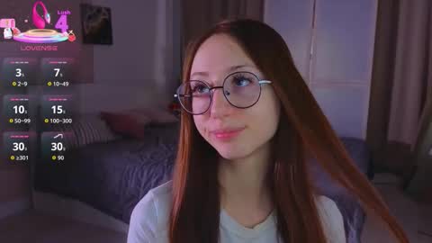 Avril online show from October 2025 10:12:02 PM