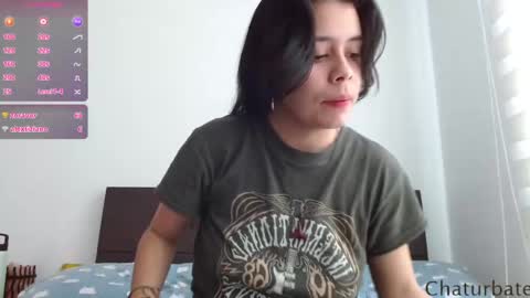 Snapshot of avrilthompson_ chatting on March 2025 05:49:01 PM Avril Thompson online show from March 2025 05:49:01 PM