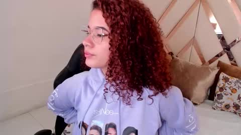 Avril  online show from January 2026 11:56:02 AM