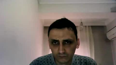 Snapshot of awesenheit chatting on May 2026 01:37:02 PM awesenheit online show from May 2026 01:37:02 PM