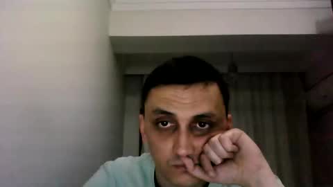 Snapshot of awesenheit chatting on May 2026 07:11:02 PM awesenheit online show from May 2026 07:11:02 PM