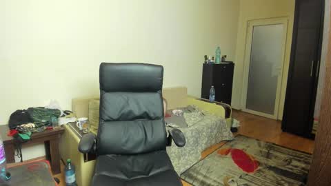 Justin online show from September 2025 10:37:02 PM