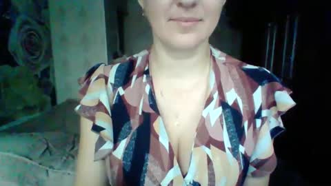 Snapshot of awesomeladyy chatting on December 2024 08:34:01 AM awesomeladyy online show from December 2024 08:34:01 AM