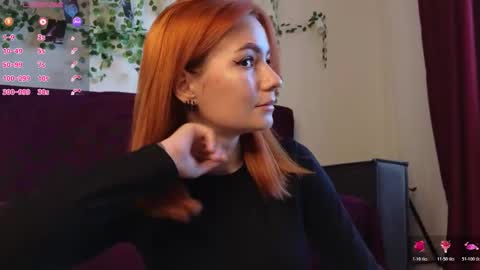 Tris online show from October 2025 04:31:01 AM