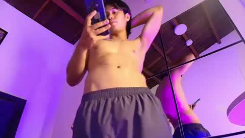 axel_boy69 online show from July 2026 10:34:02 PM