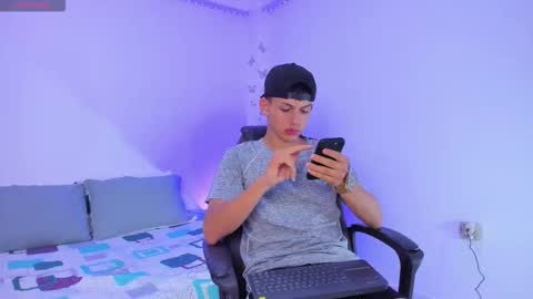 AXEL online show from October 2025 11:42:01 AM