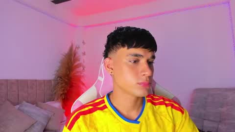 Snapshot of axel_cody_ chatting on June 2026 08:56:02 AM AXEL online show from June 2026 08:56:02 AM