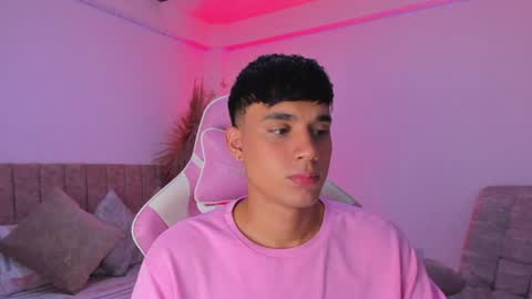 Snapshot of axel_cody_ chatting on June 2026 10:34:01 AM AXEL online show from June 2026 10:34:01 AM
