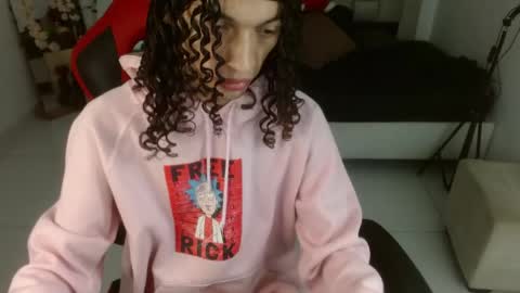 Axel online show from May 2026 12:40:02 AM