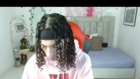 Axel online show from May 2026 12:38:01 AM