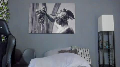 Snapshot of axel_owen chatting on December 2024 02:40:01 AM Axel online show from December 2024 02:40:01 AM