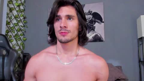 Snapshot of axel_owen chatting on January 2025 10:34:01 PM Axel online show from January 2025 10:34:01 PM