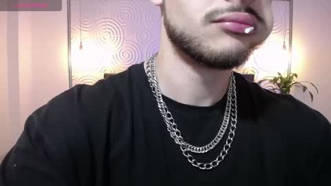 Axel  online show from April 2026 09:48:02 PM