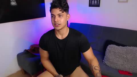 Snapshot of axell_dior chatting on September 2025 03:34:01 PM axell online show from September 2025 03:34:01 PM