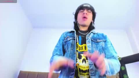 Snapshot of axellkush chatting on February 2025 09:30:02 AM AxellKush online show from February 2025 09:30:02 AM