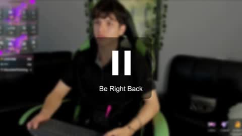 Snapshot of axelraven chatting on December 2024 05:11:01 PM Axel Raven online show from December 2024 05:11:01 PM