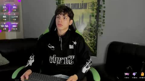 Snapshot of axelraven chatting on December 2024 02:06:02 PM Axel Raven online show from December 2024 02:06:02 PM