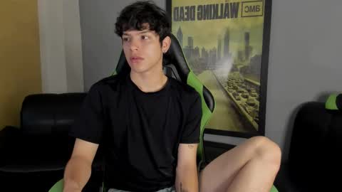 Snapshot of axelraven chatting on January 2025 01:52:02 PM Axel Raven online show from January 2025 01:52:02 PM