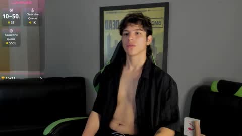 Snapshot of axelraven chatting on January 2025 02:23:01 PM Axel Raven online show from January 2025 02:23:01 PM