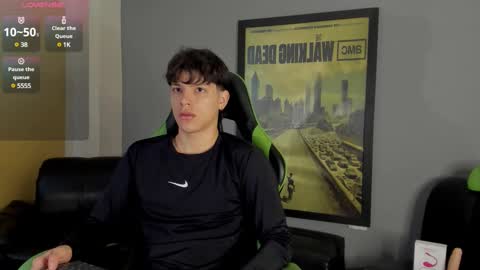 Snapshot of axelraven chatting on January 2025 01:21:02 PM Axel Raven online show from January 2025 01:21:02 PM