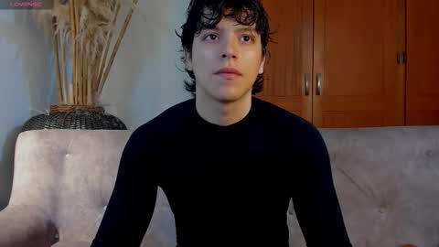 Snapshot of axelraven chatting on October 2025 02:16:02 PM Axel Raven online show from October 2025 02:16:02 PM