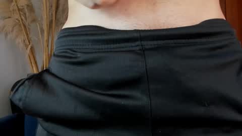 Snapshot of axelraven chatting on November 2025 07:58:01 PM Axel Raven online show from November 2025 07:58:01 PM