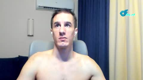 Axl online show from February 2026 02:53:01 AM