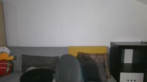 axue online show from April 2026 08:06:01 PM