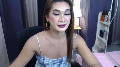 Snapshot of ayamiller chatting on March 2025 08:44:01 AM aya online show from March 2025 08:44:01 AM