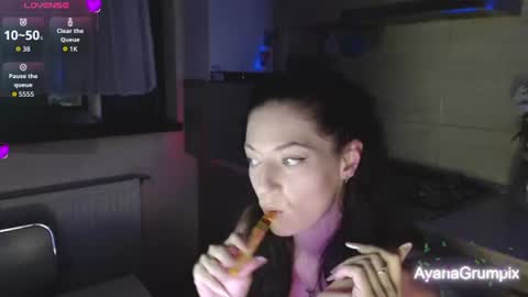 Snapshot of ayanagrumpixx chatting on July 2026 01:09:01 AM AyanaGrumpixx online show from July 2026 01:09:01 AM