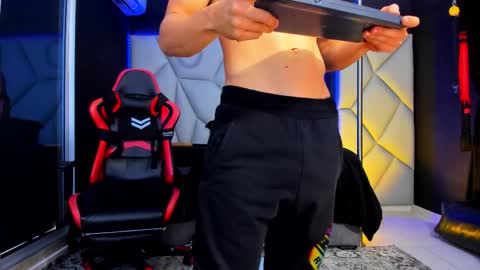 Ayden Miller online show from February 2026 02:59:01 PM