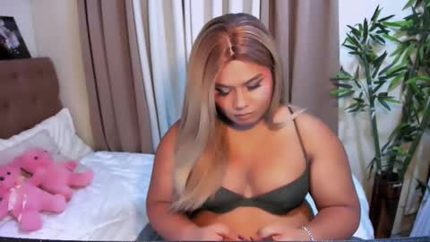 Snapshot of ayesha_amethyst chatting on February 2026 04:36:02 PM AYESHA online show from February 2026 04:36:02 PM