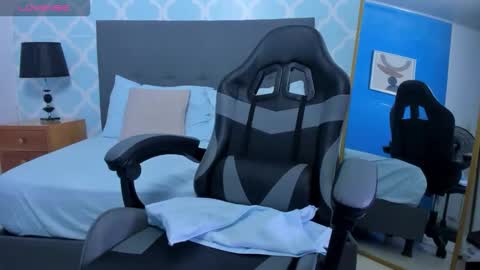 Alyda Jaramillo online show from February 2026 07:40:01 PM