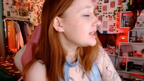 Ayla hill online show from January 2026 06:54:02 PM