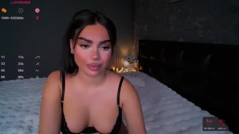 Snapshot of aylademir chatting on December 2024 04:31:01 PM Ayla online show from December 2024 04:31:01 PM