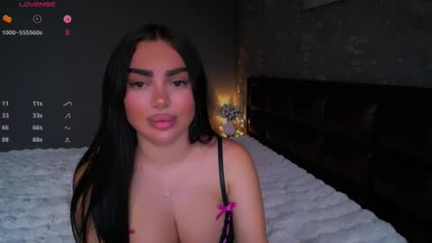 Snapshot of aylademir chatting on January 2025 05:59:01 PM Ayla online show from January 2025 05:59:01 PM