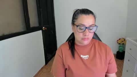 SandyMODELINDEPENDIENT online show from October 2025 12:44:01 AM