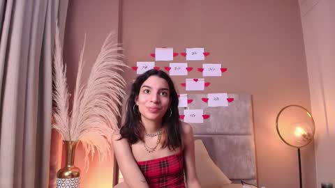 Snapshot of aylastonne chatting on February 2026 06:36:01 PM AylaStonne online show from February 2026 06:36:01 PM