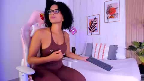 Snapshot of ayleen_dunkann chatting on October 2025 12:50:01 PM Ayleen online show from October 2025 12:50:01 PM