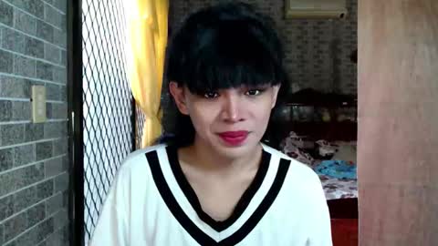 aymkyline online show from October 2025 01:37:02 AM