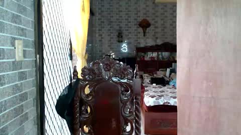 aymkyline online show from November 2025 01:39:01 AM